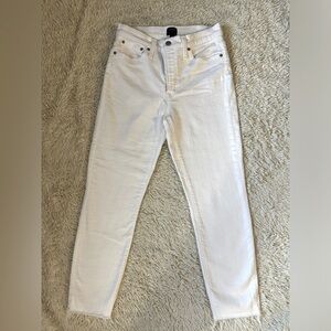 J crew 10" high-rise skinny jean in signature stretch size 28